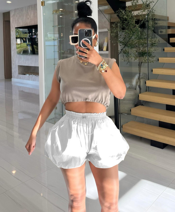 Women Solid Puffy Puff Shorts
