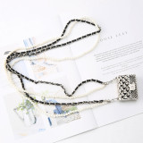 Women Hollow Diamond Earphone Bag Pearl Chain Waist Bag