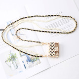 Women Hollow Diamond Earphone Bag Pearl Chain Waist Bag