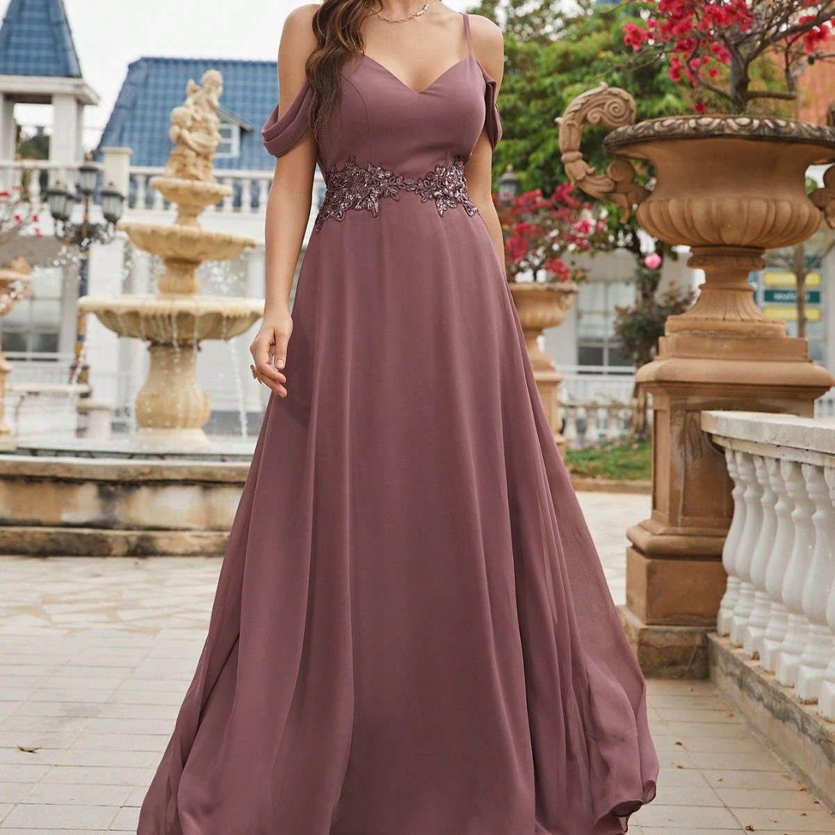 Women short-sleeved evening dress