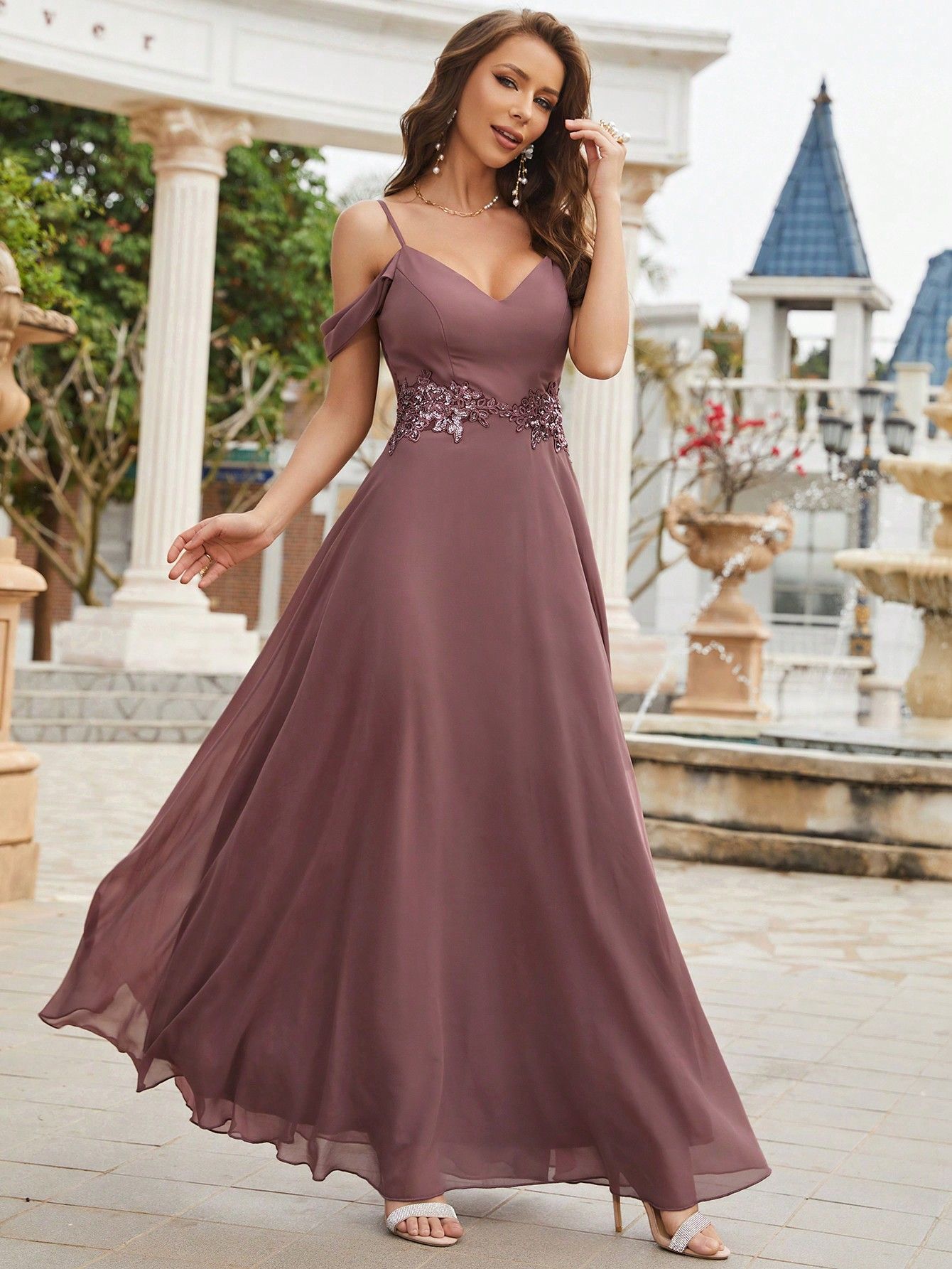Women short-sleeved evening dress