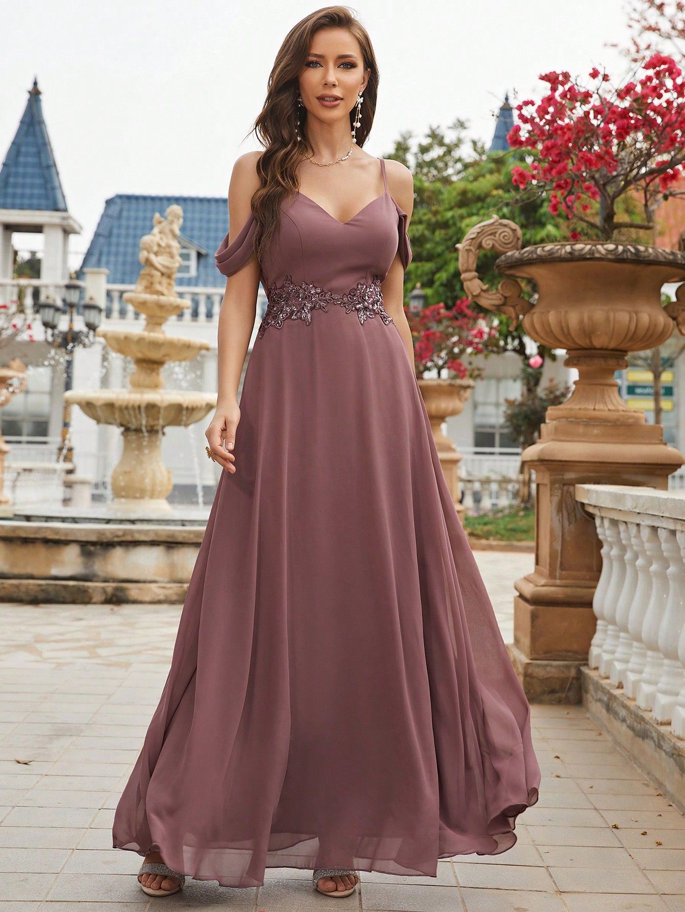 Women short-sleeved evening dress