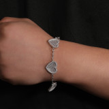 Fashionable Heart-Shaped Zircon Hand Jewelry