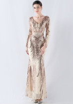 Women Positioning Flower Beaded Long Sleeve Evening Dress