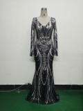 Women Positioning Flower Beaded Long Sleeve Evening Dress