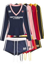 Women American Retro V-neck Contrast Print Long-sleeved T-shirt Sports Shorts Two Piece Set Women American Retro V-neck Contrast Print Long-sleeved T-shirt Sports Shorts Two Piece Set