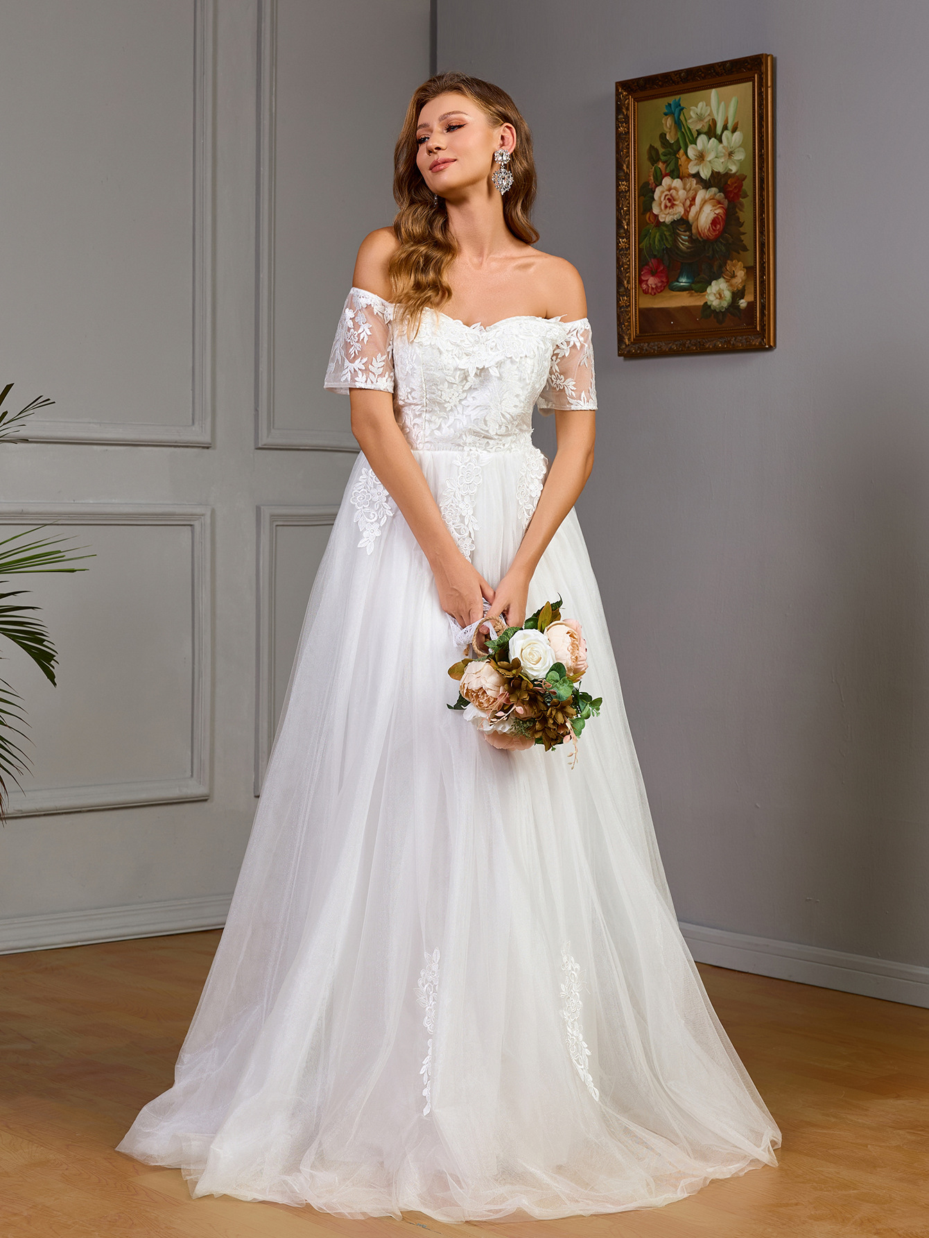 Women's Mesh Off Shoulder Short-Sleeved Bridal Wedding Dress