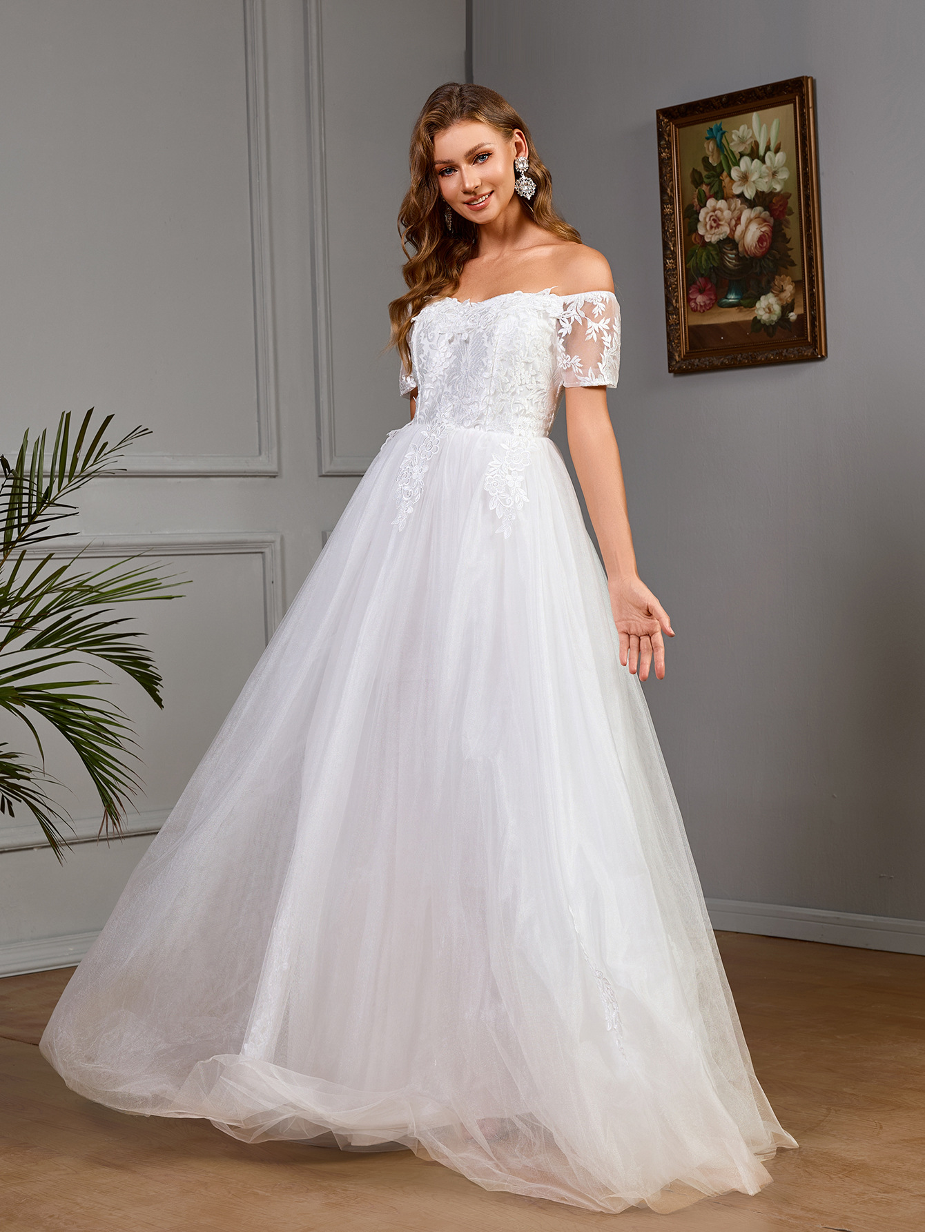 Women's Mesh Off Shoulder Short-Sleeved Bridal Wedding Dress