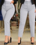 Women Solid Pleated Zipper Cropped Pants