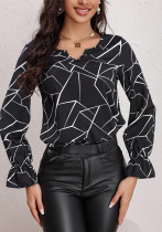 Women woven elegant print v-neck Top Women woven elegant print v-neck Top