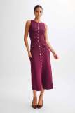 Women Knitting Elegant Sleeveless Button Dress