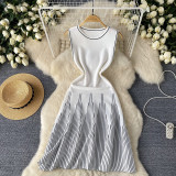 Women Sleeveless Round Neck Striped Dress