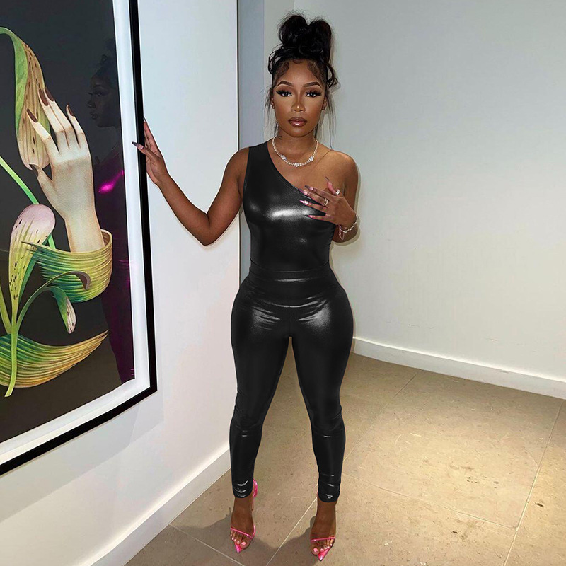 Women summer sexy one-shoulder Top jumpsuit and trousers two-piece set