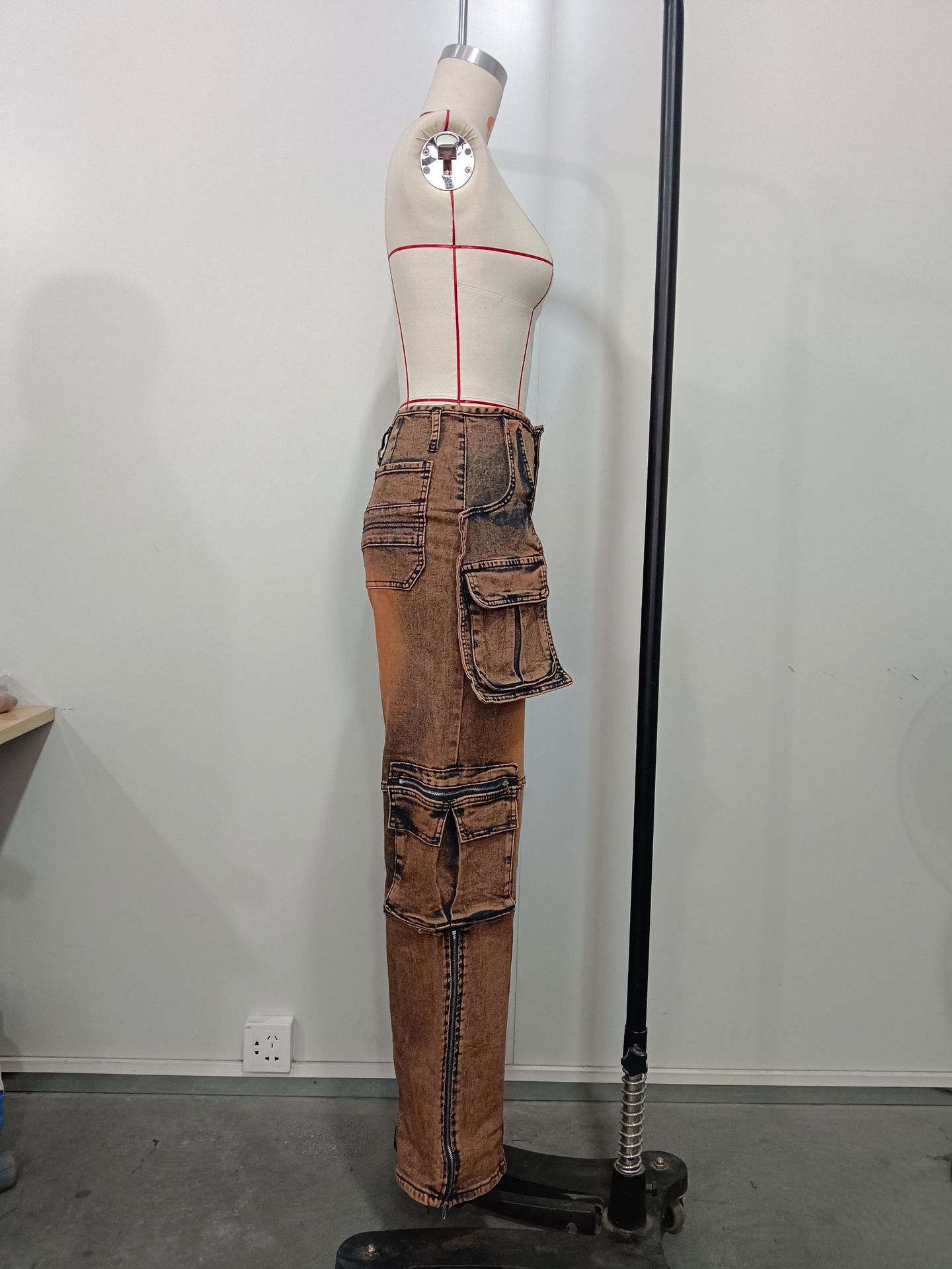 Patchwork Multi-Pocket Denim Pants for Casual Streetwear