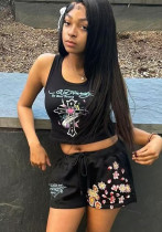 Women Trendy Street Sports Print Top and ShortsTwo Piece Set Women Trendy Street Sports Print Top and ShortsTwo Piece Set