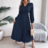 Women Spring and Summer Elegant V-neck Lace Pleated Dress