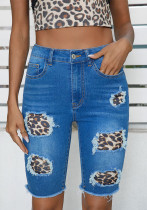 Women Ripped Applique Elastic Knee-Length Denim Shorts Women Ripped Applique Elastic Knee-Length Denim Shorts