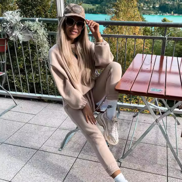 Women Casual Solid Hoodies and Pants Two-piece Set