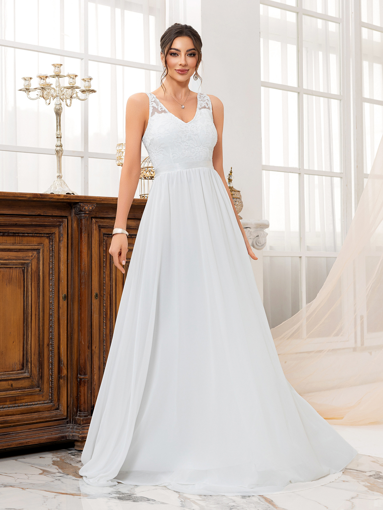 Elegant Wedding Dress Sleeveless Strap Evening Gown