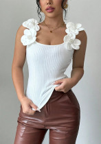 Fashionable Summer Knitted Flower Embellished Sleeveless Top