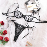 Women Red Embroidered Heart-Shaped Bra Sexy Hollow Sexy Lingerie Two-Piece Set