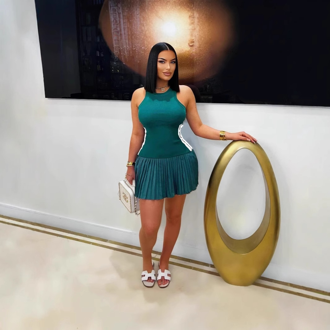 Ribbed Sleeveless Pleated Dress for Summer Casual Wear