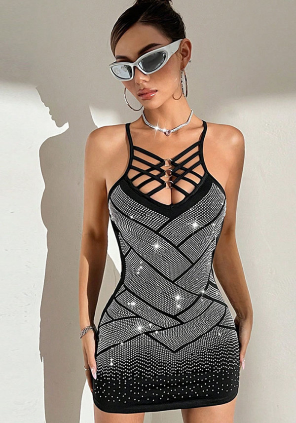 Beaded Cross V-neck Strap Sexy Tight Fitting Black Dress