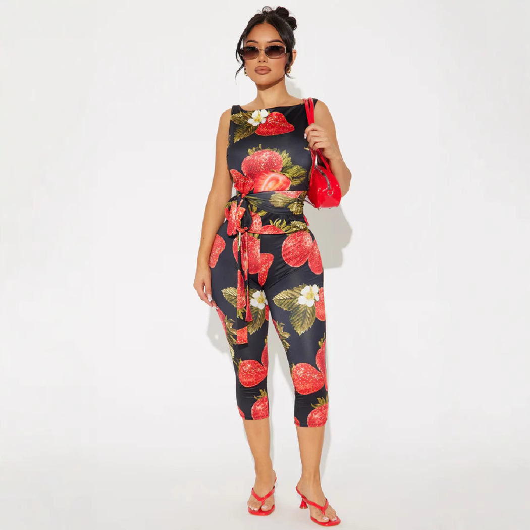 Women's Strawberry Print Two-Piece Pants Set