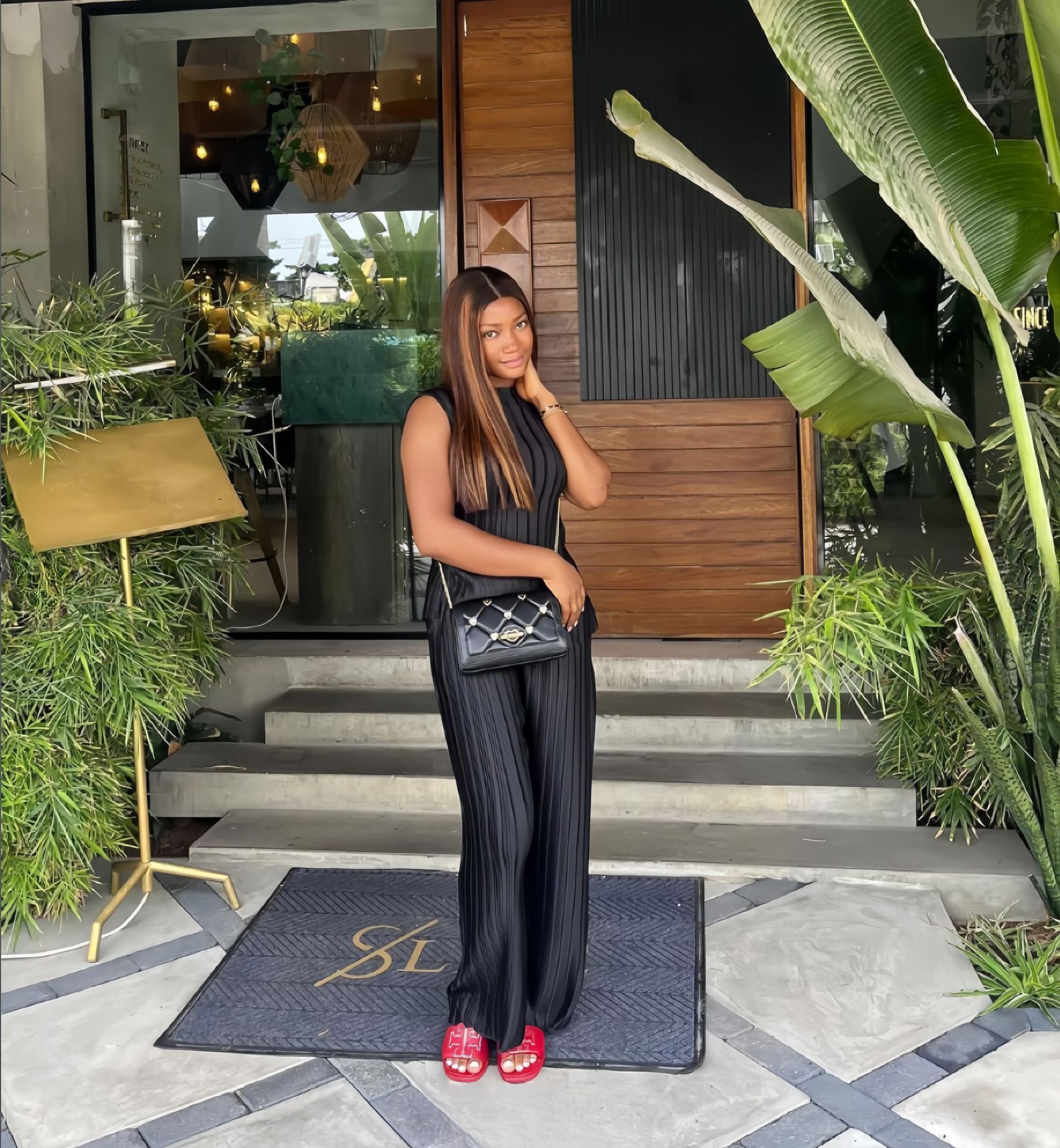 Women autumn solid sleeveless round neck top and wide leg pants two-piece set