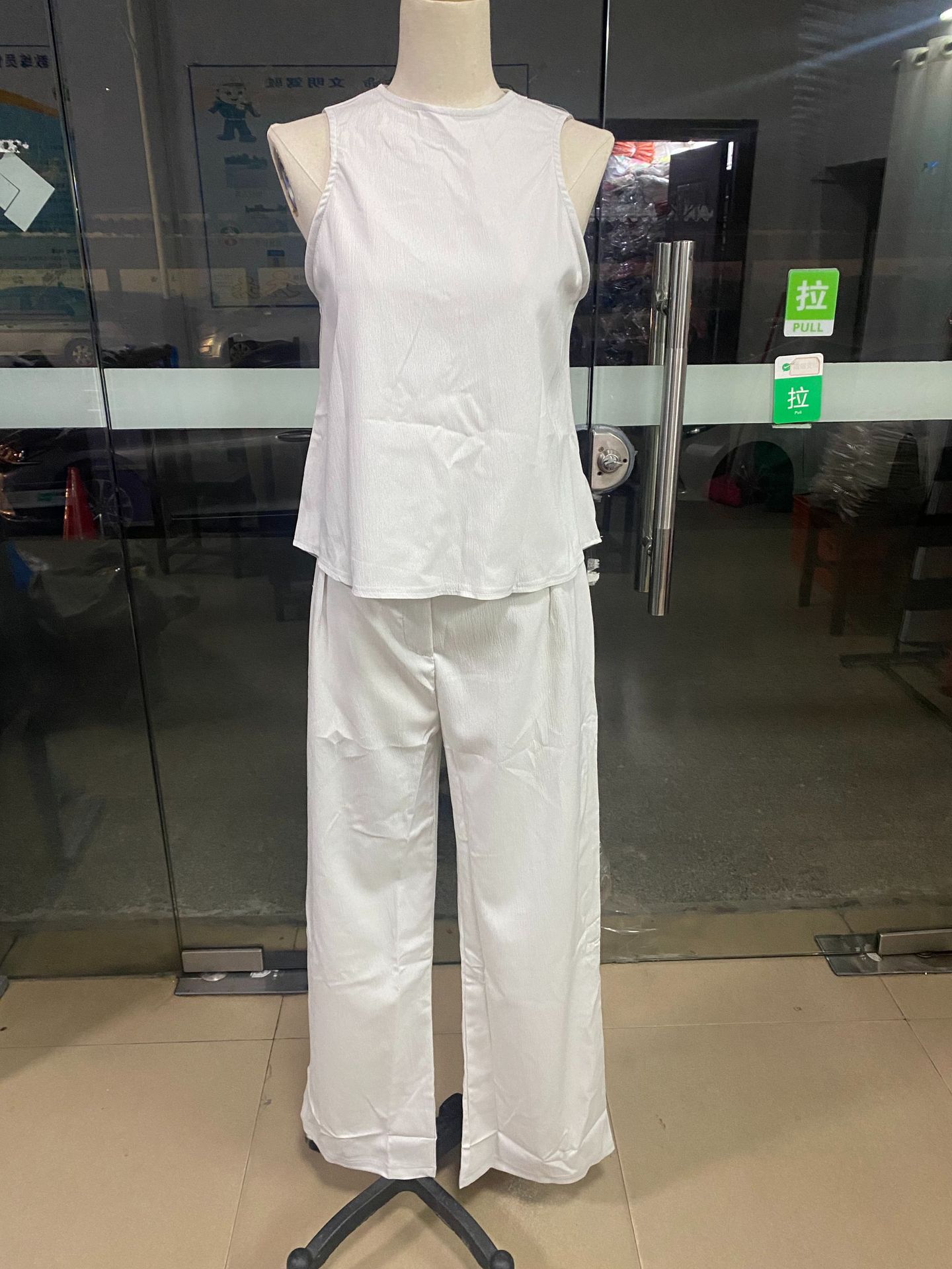 Women's Fashion Loose Sleeveless Top & Solid Color Wide-Leg Casual Pants Set