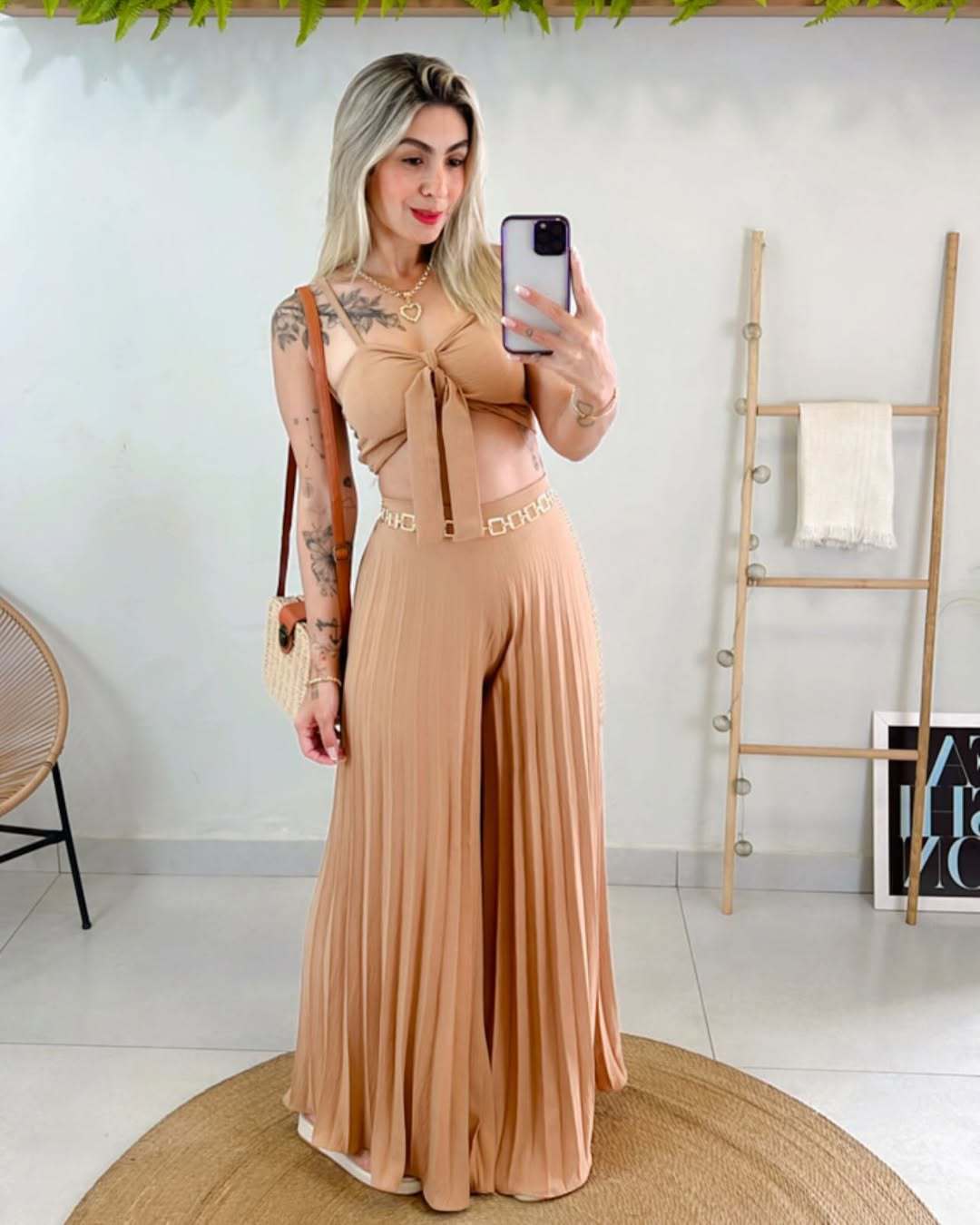 Women's Fashion Strappy Vest & Pleated Loose Wide-Leg Pants Set