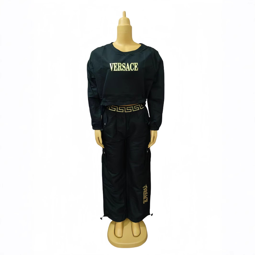 Plus Size Women Round Neck Top and Pant Casual Two-Piece Set