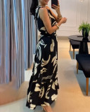 Women Sleeveless Leaf Black and White Print Maxi Dress--No Belt
