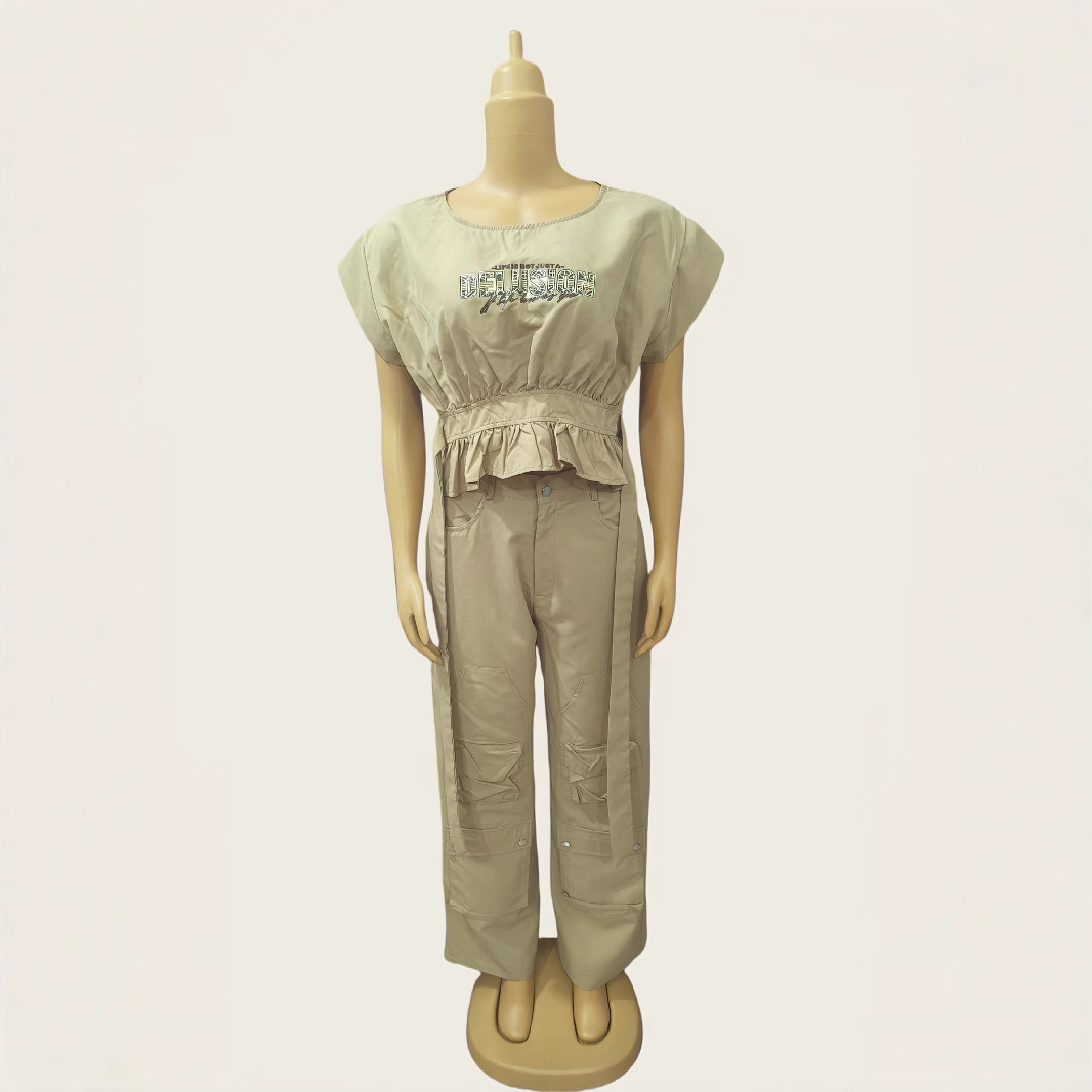 African Print Round Neck Slim Waist Short-Sleeve Top + Loose Cargo Pants Set