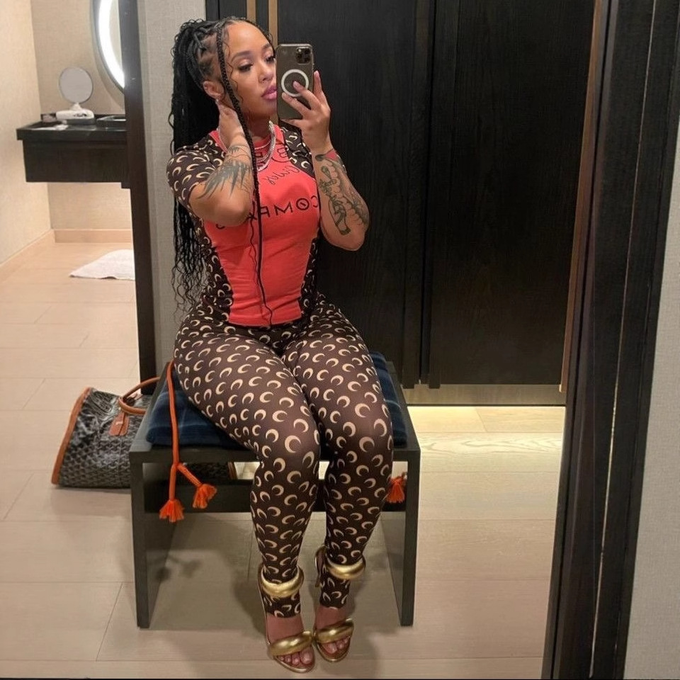 Trendy Moon Print Stretchy Slim-Fit Basic Top & Pants Set