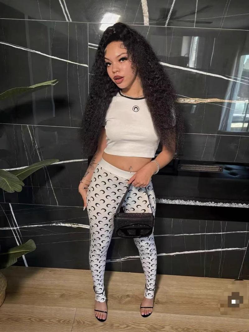 Women Trendy Printed Stretchy Basic Top and Long Pants Two-Piece Set