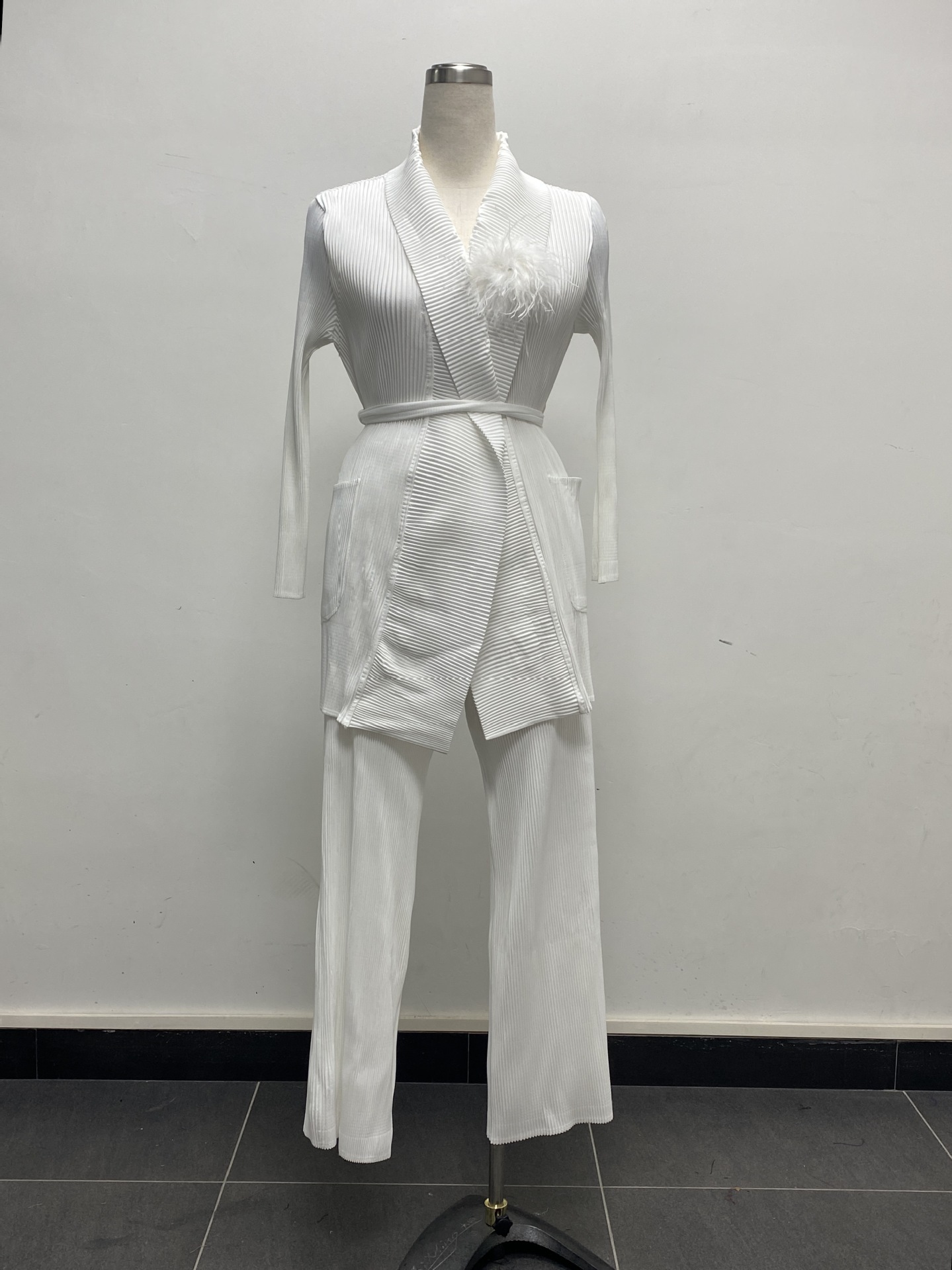 Plus Size African Women pleated Solid Blazer and Pant two-piece set