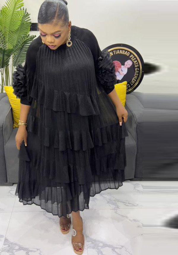 Plus Size African Women pleated Bell Bottom sleeve dress