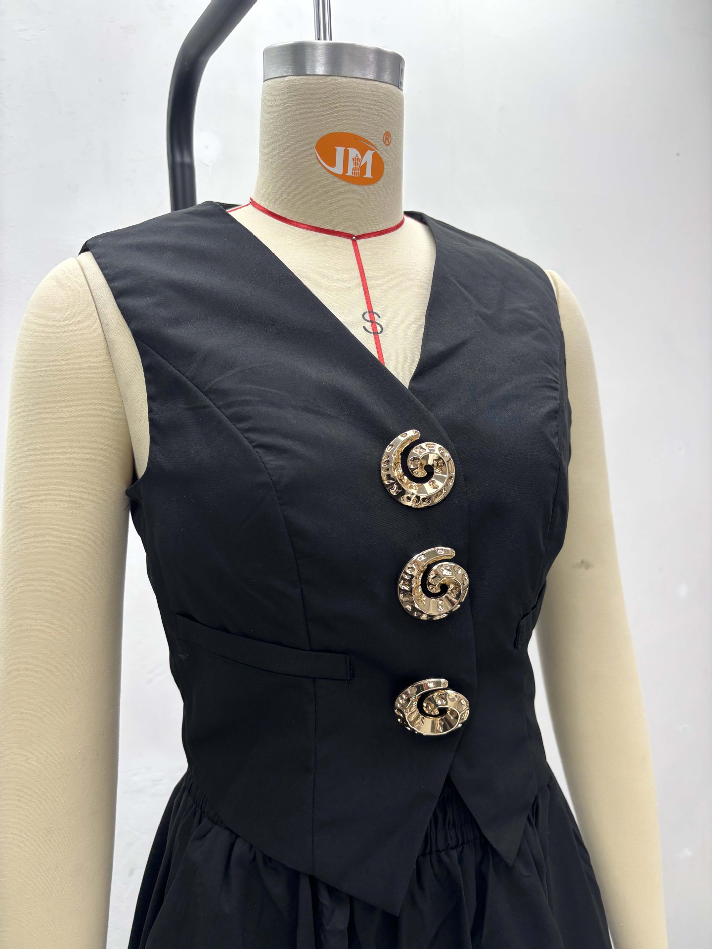 Women's Sleeveless Vest V-Neck Button Top African Chic Elegant Long Skirt Two-Piece Set