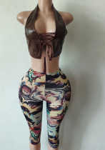 Women Trendy Round Neck Top and Printed Cropped Pants Two-Piece Set