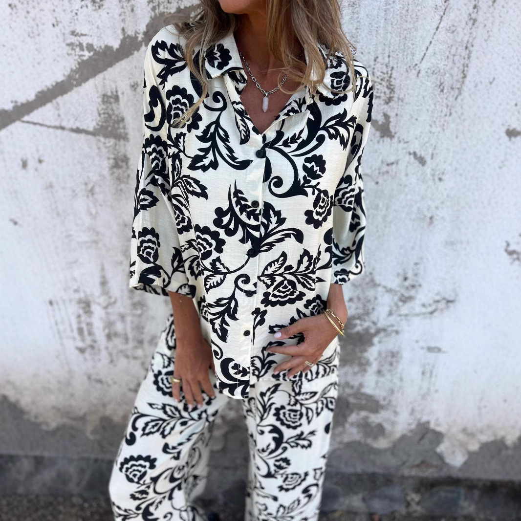 Casual Women's Printed Two-Piece Shirt & Pants Set