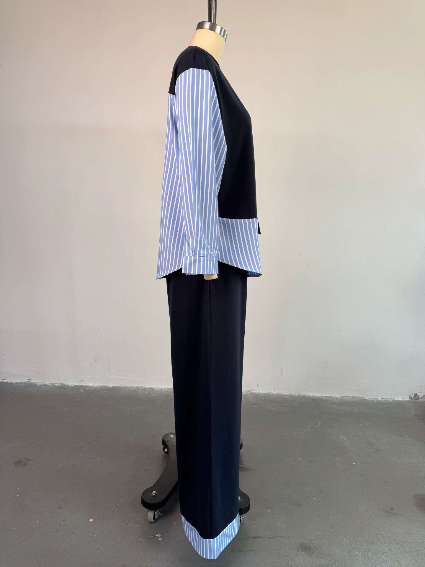 Women's Summer Fashion Round Neck Patchwork Striped Top & High-Waist Pants Casual Set