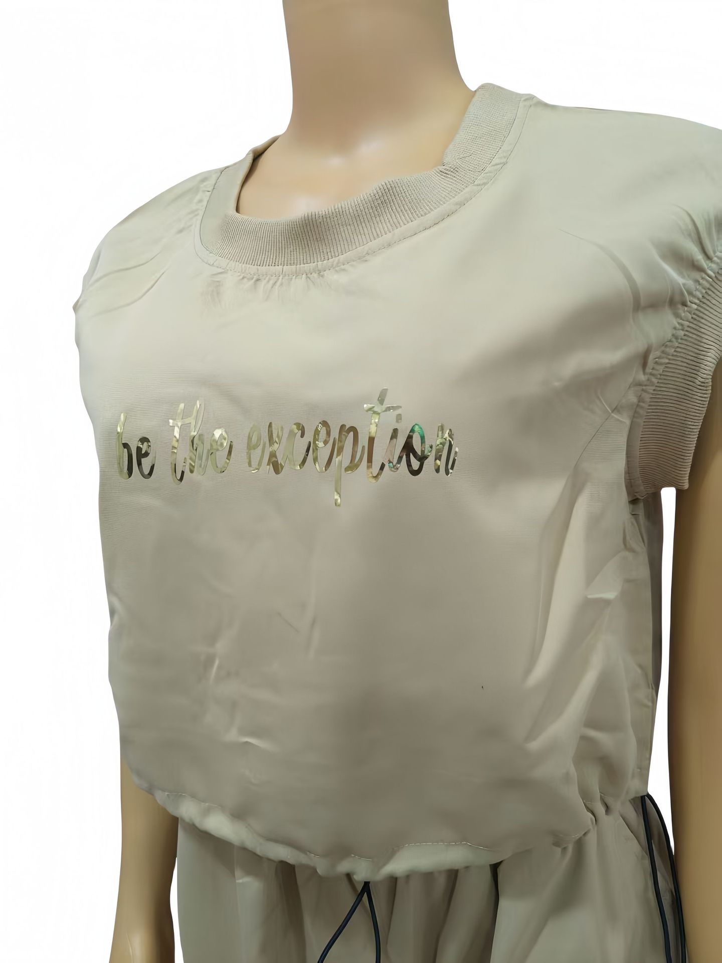 Women Round Neck Short Sleeve Top and Pants Casual Two-piece Set