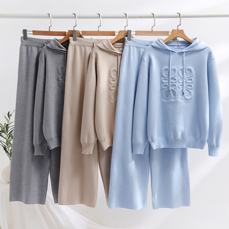 Trendy Women's Oversized Knit Hoodie High-Waisted Wide-Leg Pants Set