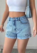 Trendy Women's High-Waist Loose Denim Shorts Trendy Women's High-Waist Loose Denim Shorts