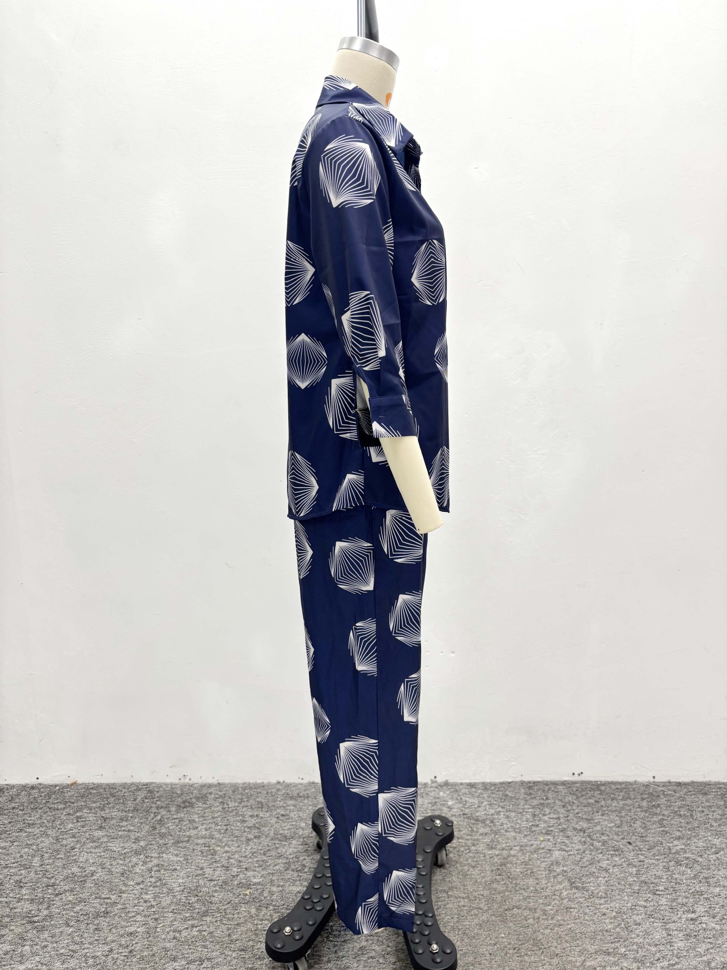 Plus Size African Women Printed Shirt and trousers two-piece set