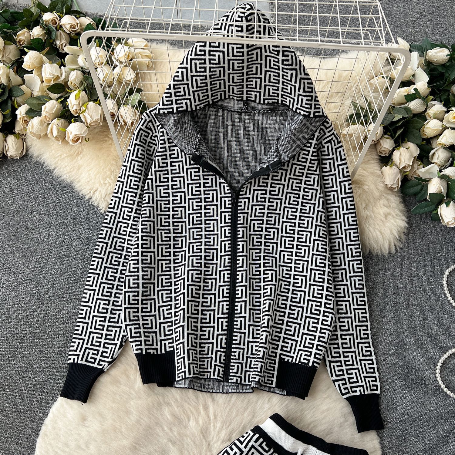 Women Casual Printed Long Sleeve Hooded Knitting Top + Wide Leg Pants Two-Piece Set