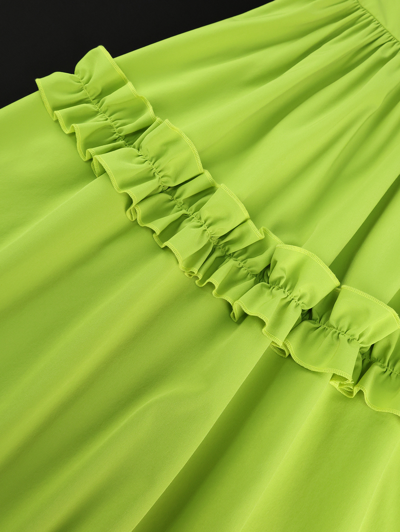 Side Cut-Out Sexy V-Neck Party Dress Ruffled A-Line Formal Gown