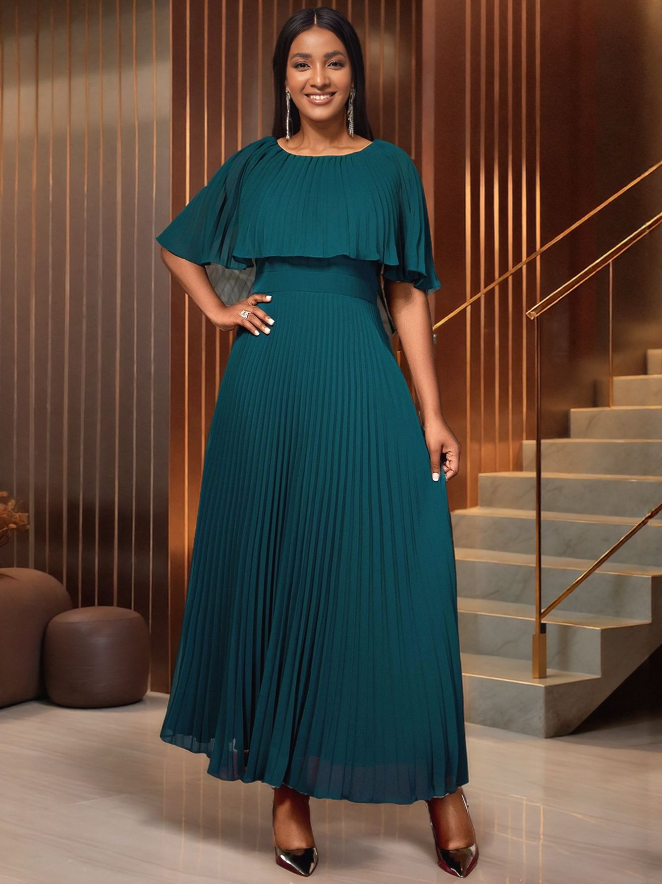 Round Neck Cape Short-Sleeve Dress Fashionable Formal Pleated Gown