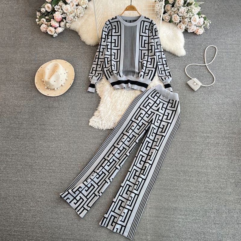Women Long Sleeve Round Neck Knitting Top And Wide Leg Pants Two-Piece Set